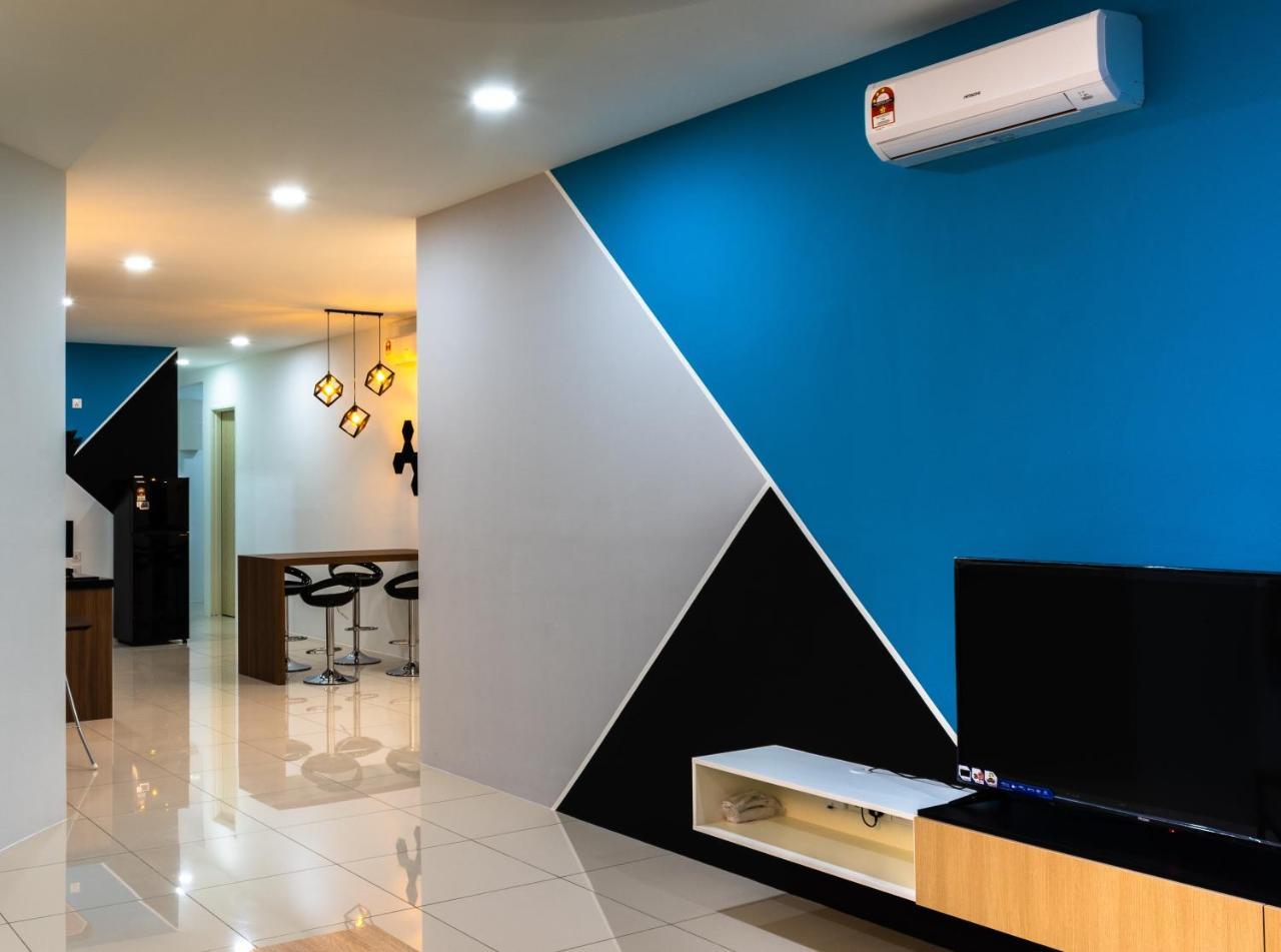 באייאן לפאס Southwest Designer Suite By D Imperio Homestay Penang מראה חיצוני תמונה