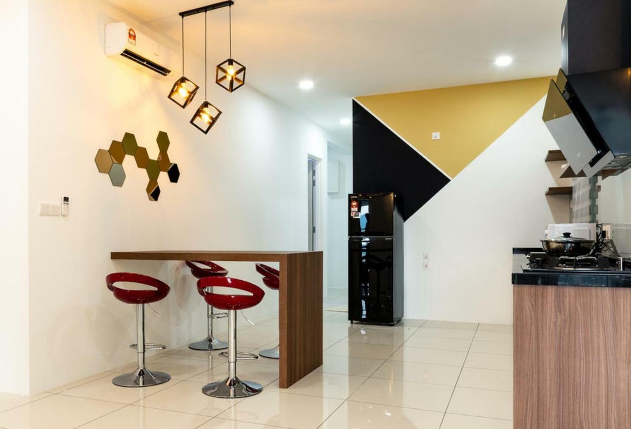 באייאן לפאס Southwest Designer Suite By D Imperio Homestay Penang מראה חיצוני תמונה