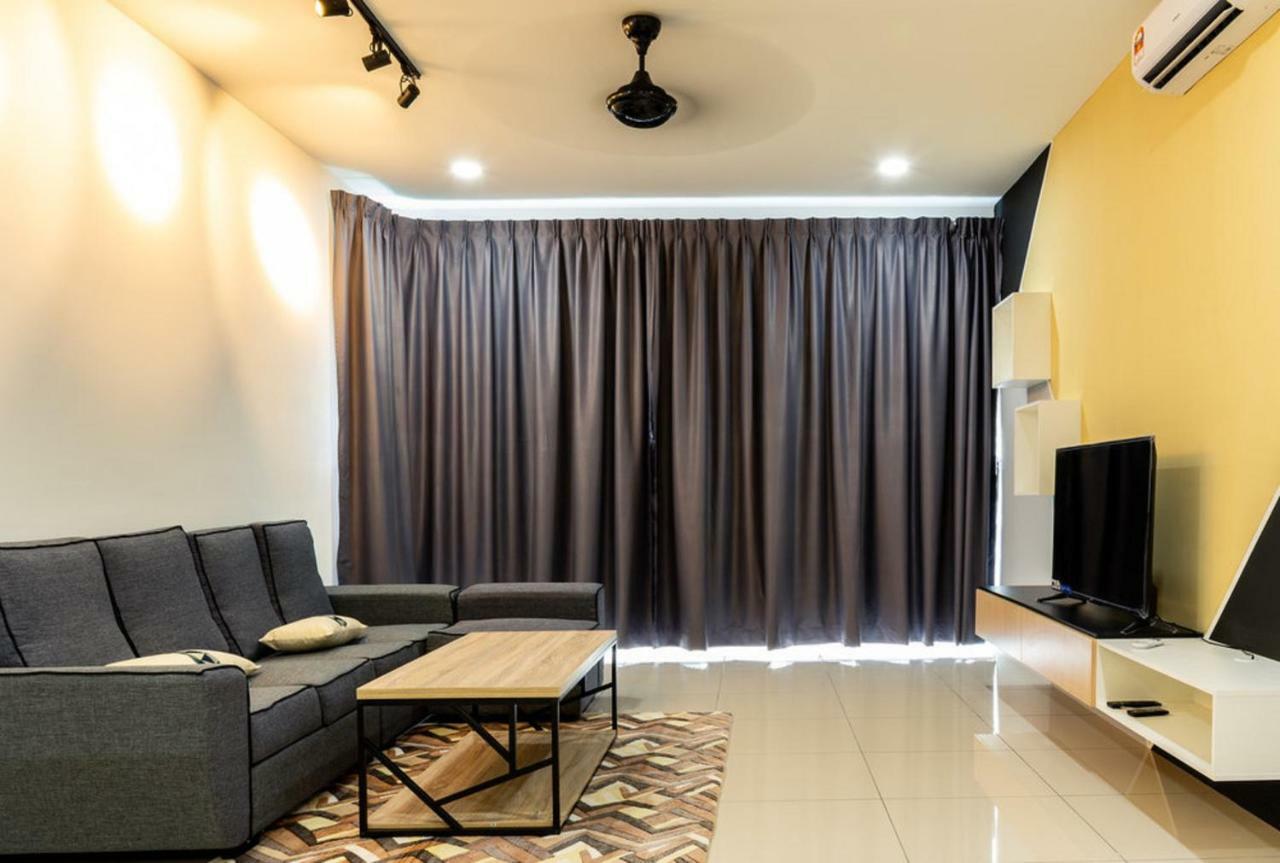 באייאן לפאס Southwest Designer Suite By D Imperio Homestay Penang מראה חיצוני תמונה