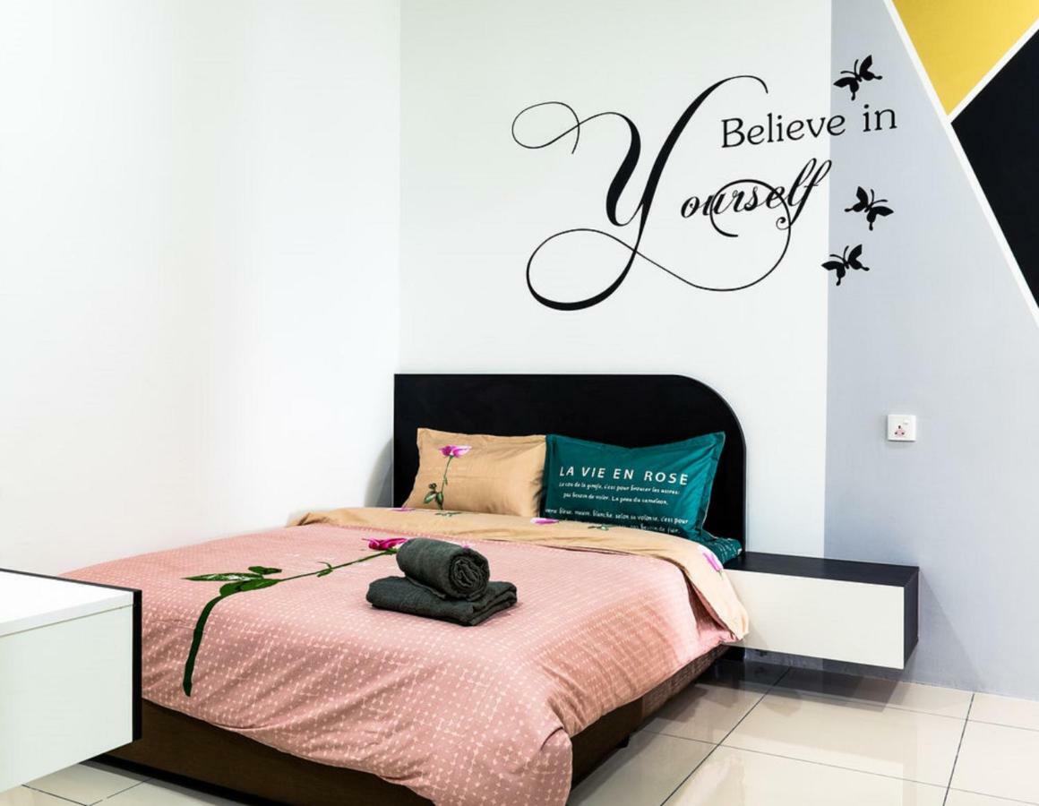 באייאן לפאס Southwest Designer Suite By D Imperio Homestay Penang מראה חיצוני תמונה